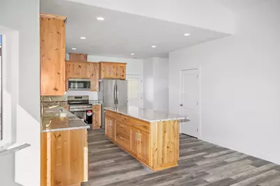 811 Quail Point Drive, Klamath Falls, OR 97601 - Photo 7