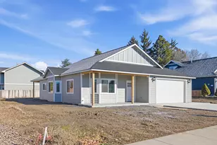 811 Quail Point Dr, Klamath Falls, OR 97601 - Photo 3