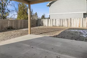 811 Quail Point Dr, Klamath Falls, OR 97601 - Photo 25