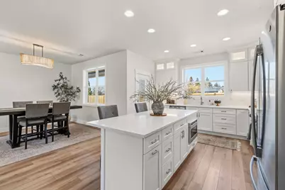 3145 Monaco Court, Medford, OR 97504 - Photo 13