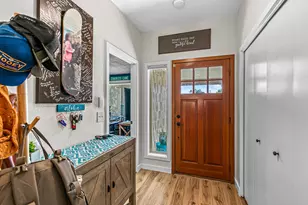 335 Applewood Dr, Central Point, OR 97502 - Photo 17