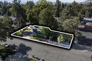 710 SE 12th St, Grants Pass, OR 97526 - Photo 23