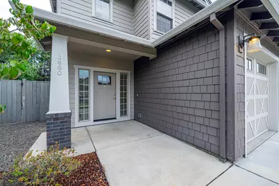 3860 Creek View Drive, Medford, OR 97504 - Photo 5