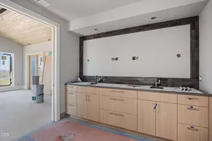 22936 Ghost Tree Ln, Bend, OR 97701 - Photo 17