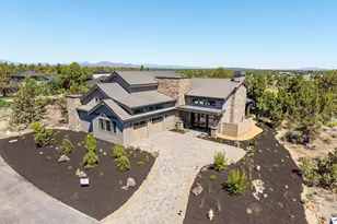 22936 Ghost Tree Ln, Bend, OR 97701 - Photo 31