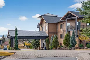 22936 Ghost Tree Ln, Bend, OR 97701 - Photo 39