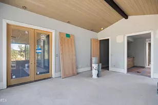 22936 Ghost Tree Ln, Bend, OR 97701 - Photo 15