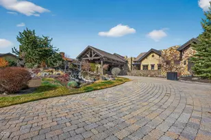 22936 Ghost Tree Ln, Bend, OR 97701 - Photo 37
