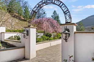 3721 Old Hwy 99 S, Ashland, OR 97520 - Photo 119