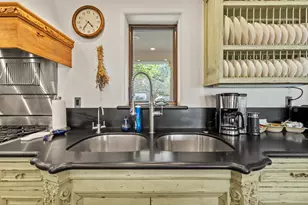 3721 Old Hwy 99 S, Ashland, OR 97520 - Photo 23