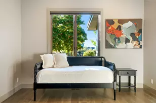 61785 Hosmer Lake Dr, Bend, OR 97702 - Photo 27