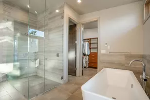 61785 Hosmer Lake Dr, Bend, OR 97702 - Photo 23