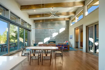 61785 Hosmer Lake Drive, Bend, OR 97702 - Photo 11