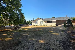 614 Staats Ave, Maupin, OR 97037 - Photo 35