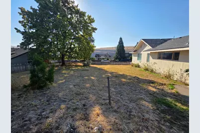 614 Staats Avenue, Maupin, OR 97037 - Photo 37