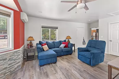 24131 Redwood Highway, Kerby, OR 97531 - Photo 15