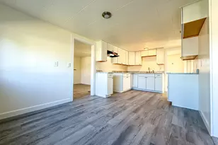 485 NE 7th St, Prineville, OR 97754 - Photo 5