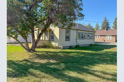 485 NE 7th Street, Prineville, OR 97754 - Photo 1