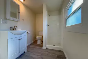 485 NE 7th St, Prineville, OR 97754 - Photo 9