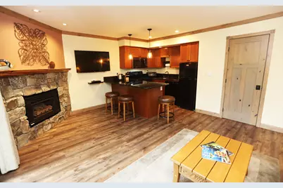 19717 SW Mount Bachelor Drive #UNIT 118, Bend, OR 97702 - Photo 3