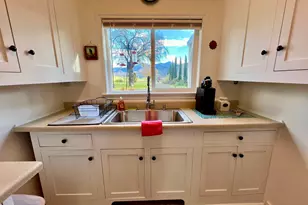 501 Carter Ln, Ashland, OR 97520 - Photo 11