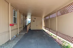 4200 Summers Ln, Klamath Falls, OR 97603 - Photo 39