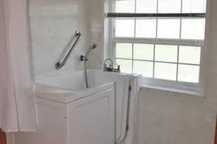 4200 Summers Ln, Klamath Falls, OR 97603 - Photo 15