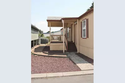 4200 Summers Lane #68, Klamath Falls, OR 97603 - Photo 35