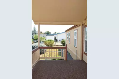 4200 Summers Lane #68, Klamath Falls, OR 97603 - Photo 33