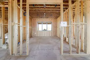 17097 SW Lago Vis Dr, Powell Butte, OR 97753 - Photo 9