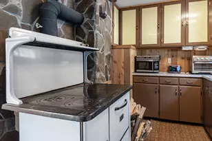 52027 Old Wickiup Rd, La Pine, OR 97739 - Photo 15
