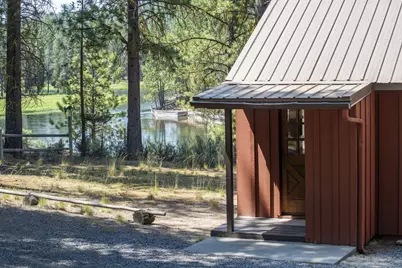 52027 Old Wickiup Road, La Pine, OR 97739 - Photo 23