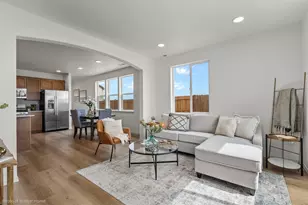 3410 NW 7th St, Redmond, OR 97756 - Photo 3