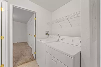 3700 Bellinger Lane #33, Medford, OR 97501 - Photo 11