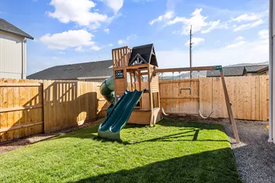 3691 Ford Drive, Medford, OR 97504 - Photo 25