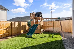 3691 Ford Dr, Medford, OR 97504 - Photo 25