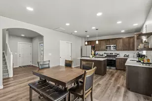 3691 Ford Dr, Medford, OR 97504 - Photo 7