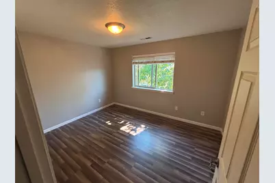 450 Midway Road #16, Medford, OR 97501 - Photo 9