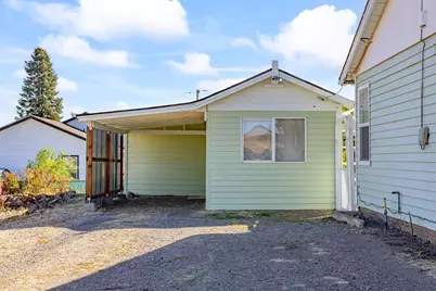 585 SW 1st Street, Madras, OR 97741 - Photo 3