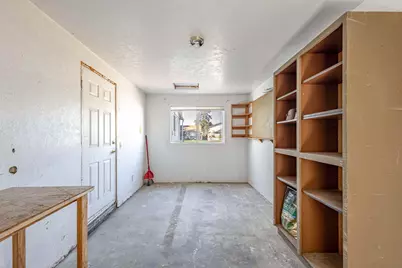 585 SW 1st Street, Madras, OR 97741 - Photo 29