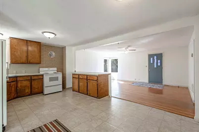 585 SW 1st Street, Madras, OR 97741 - Photo 17