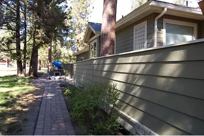 16923 Royal Coachman Drive, Sisters, OR 97759 - Photo 61