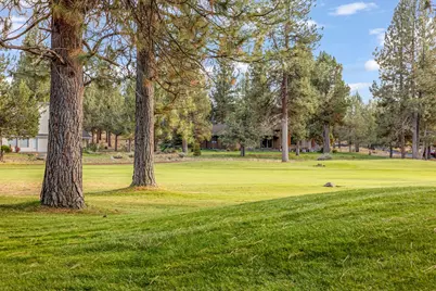 16923 Royal Coachman Drive, Sisters, OR 97759 - Photo 45