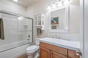 16923 Royal Coachman Dr, Sisters, OR 97759 - Photo 35