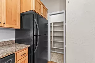 233 Wintersage Circle, Talent, OR 97540 - Photo 13