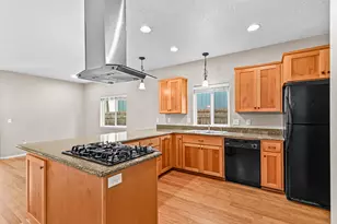 233 Wintersage Circle, Talent, OR 97540 - Photo 11