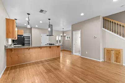 233 Wintersage Circle, Talent, OR 97540 - Photo 7