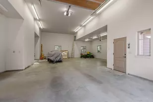 60287 Evening Star Ln, Bend, OR 97702 - Photo 41