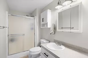 1409 Twin Rocks Dr, Central Point, OR 97502 - Photo 15