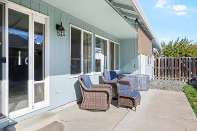 1409 Twin Rocks Drive, Central Point, OR 97502 - Photo 21